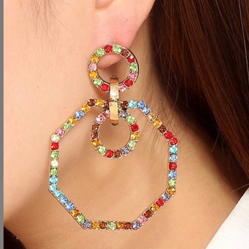 NWT Amrita Singh Gold And Rainbow Crystal Hoops